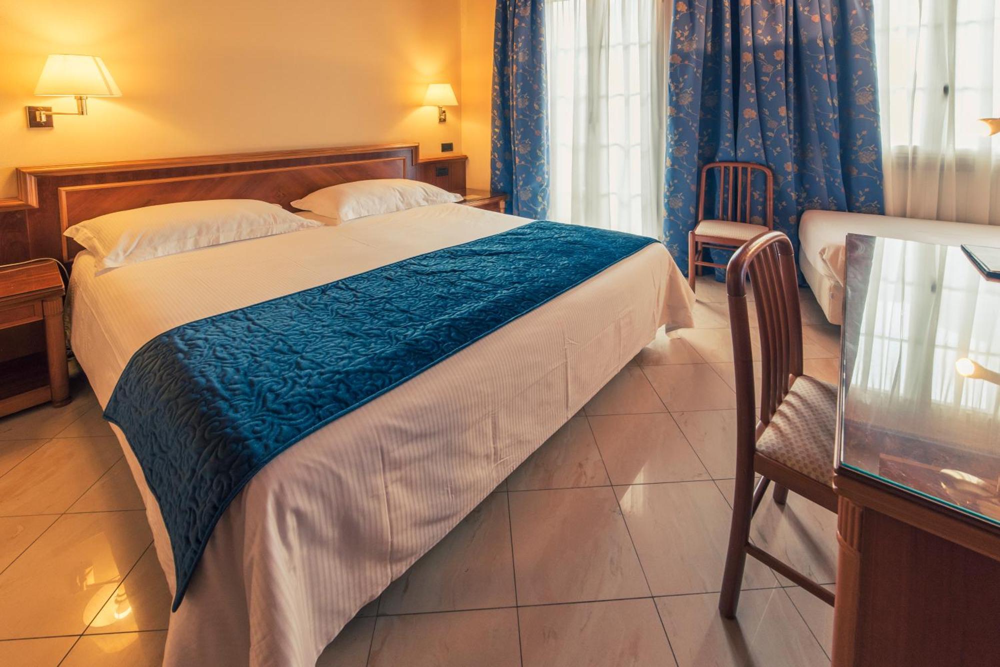 מרגוצו Hotel Bettina מראה חיצוני תמונה